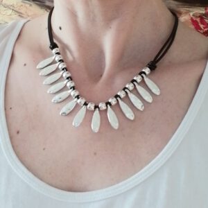 Collar Retro Vintage